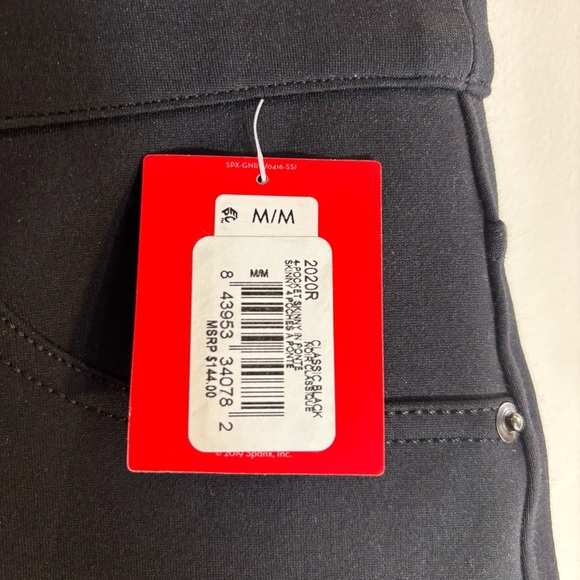 SPANX Sz M Pull On Classic 4-Pocket Ponte Knit Skinny Pants NEW WITH TAG - Picture 3 of 13